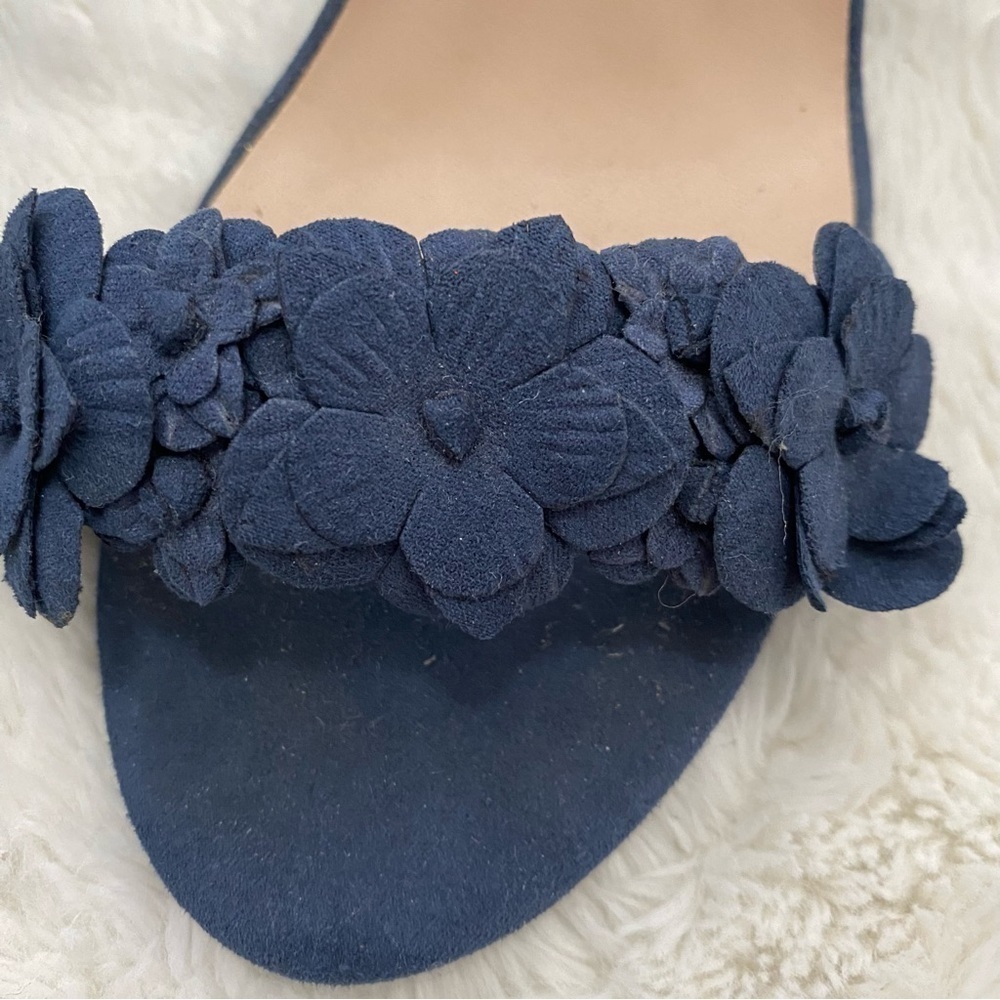Shoe Dazzle Blue Flower Lace Up Boho Block Heels Size 8.5 - Picture 7 of 12